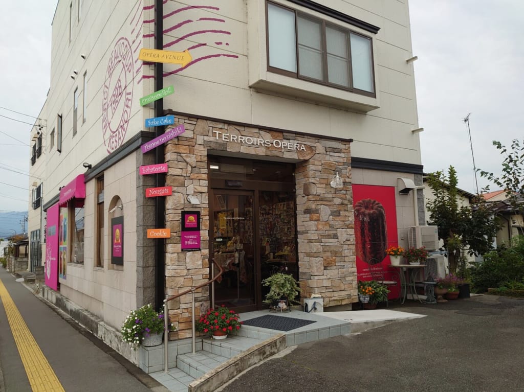 テロワールオペラの入口