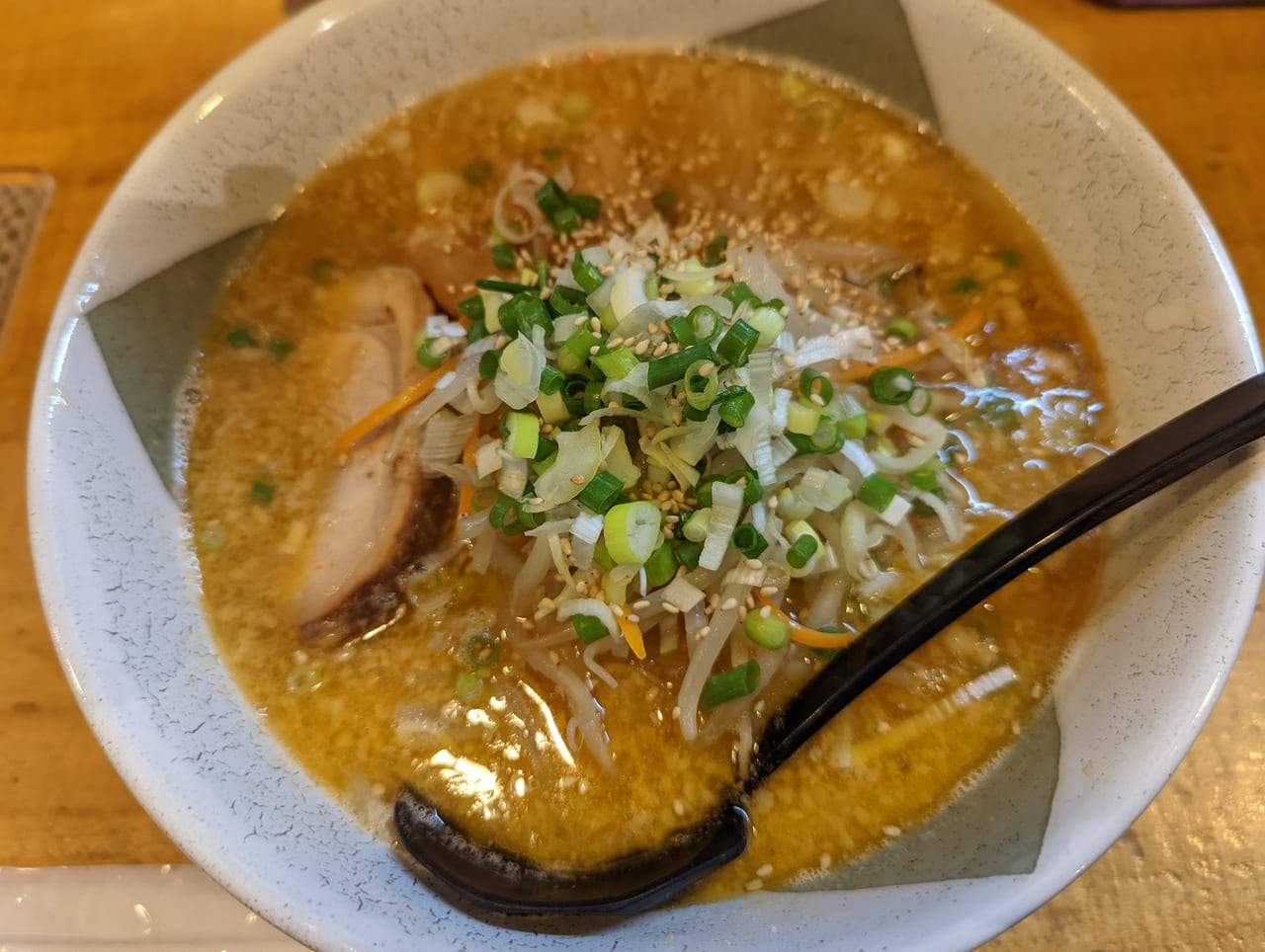 らーめんみそ丸