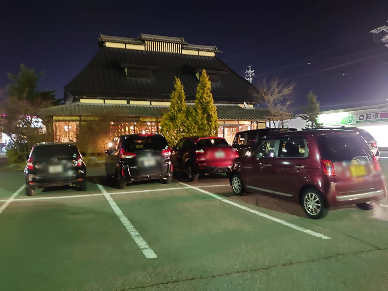 洋麺亭川中島店駐車場