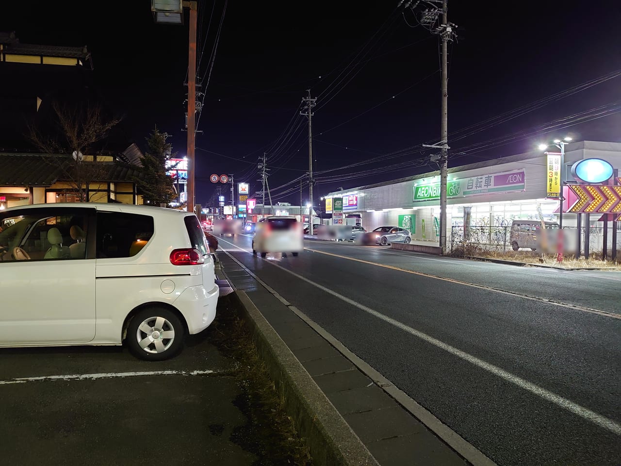 洋麺亭川中島店前