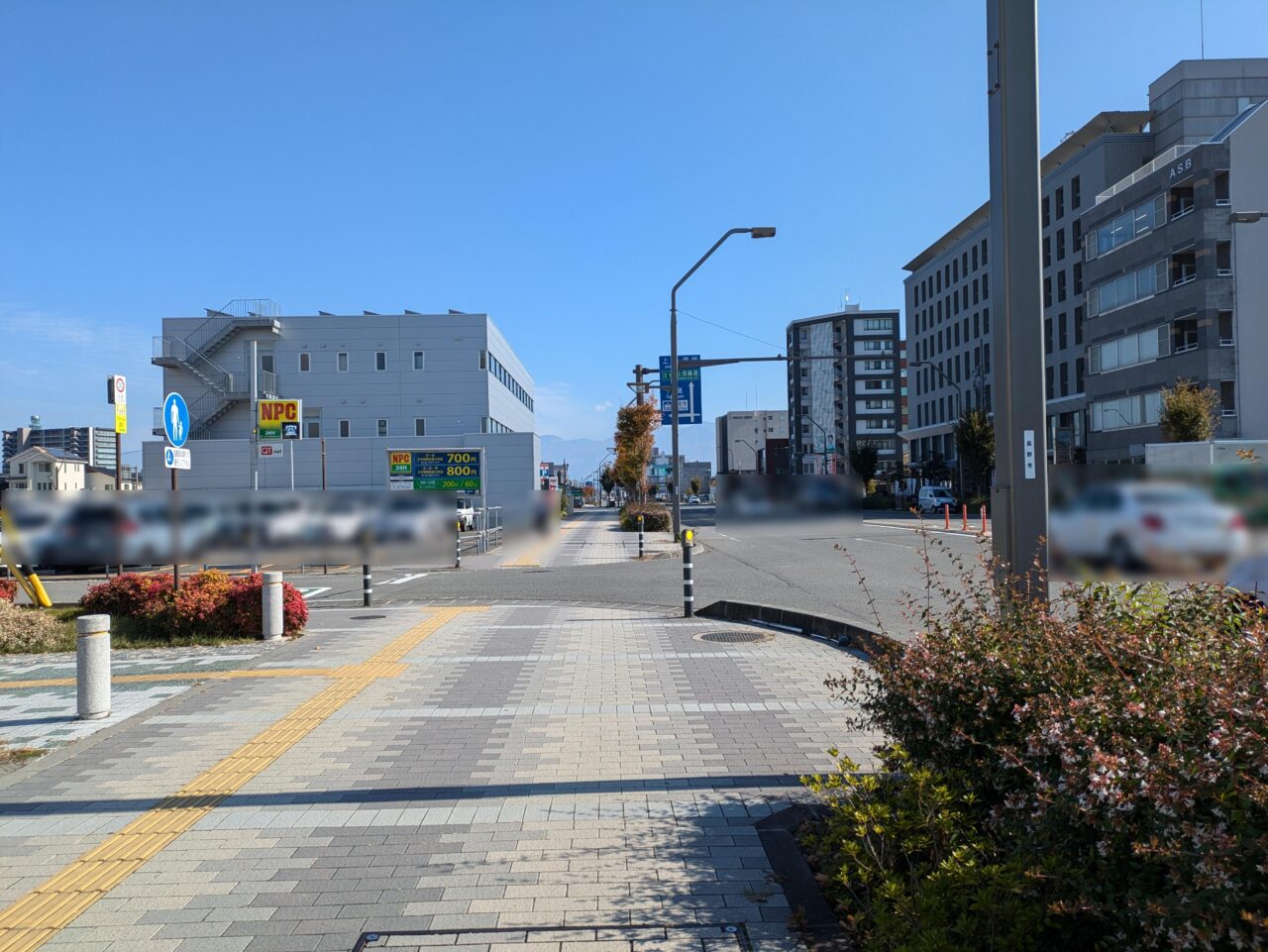 ファミリーマート長野東口店