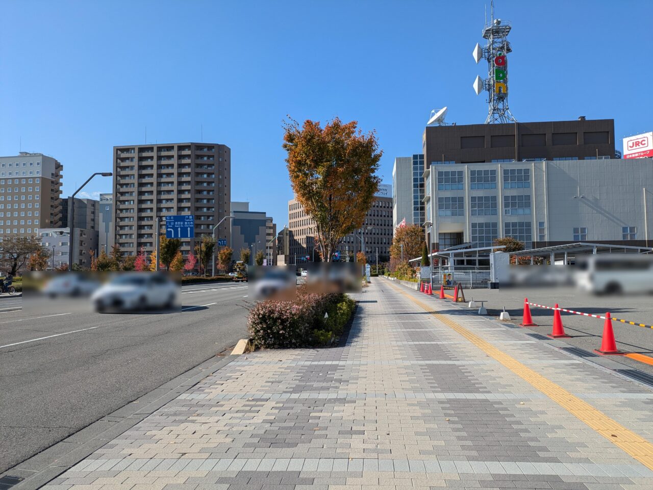 ファミリーマート長野東口店