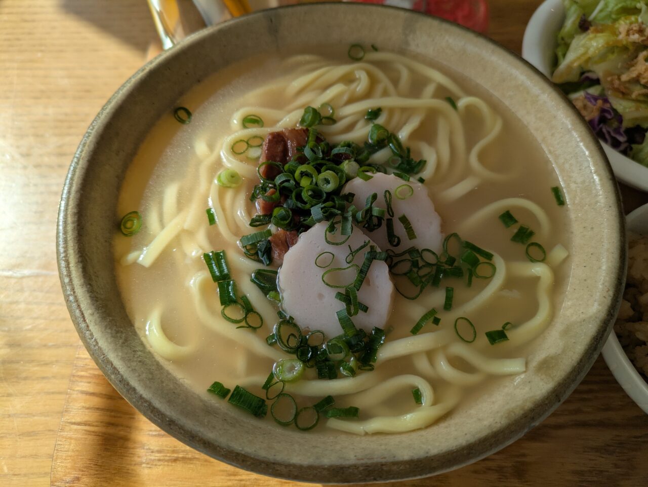 南国食堂くわっちー