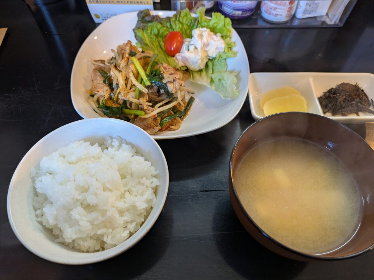 肉と定食たけちゃんバル