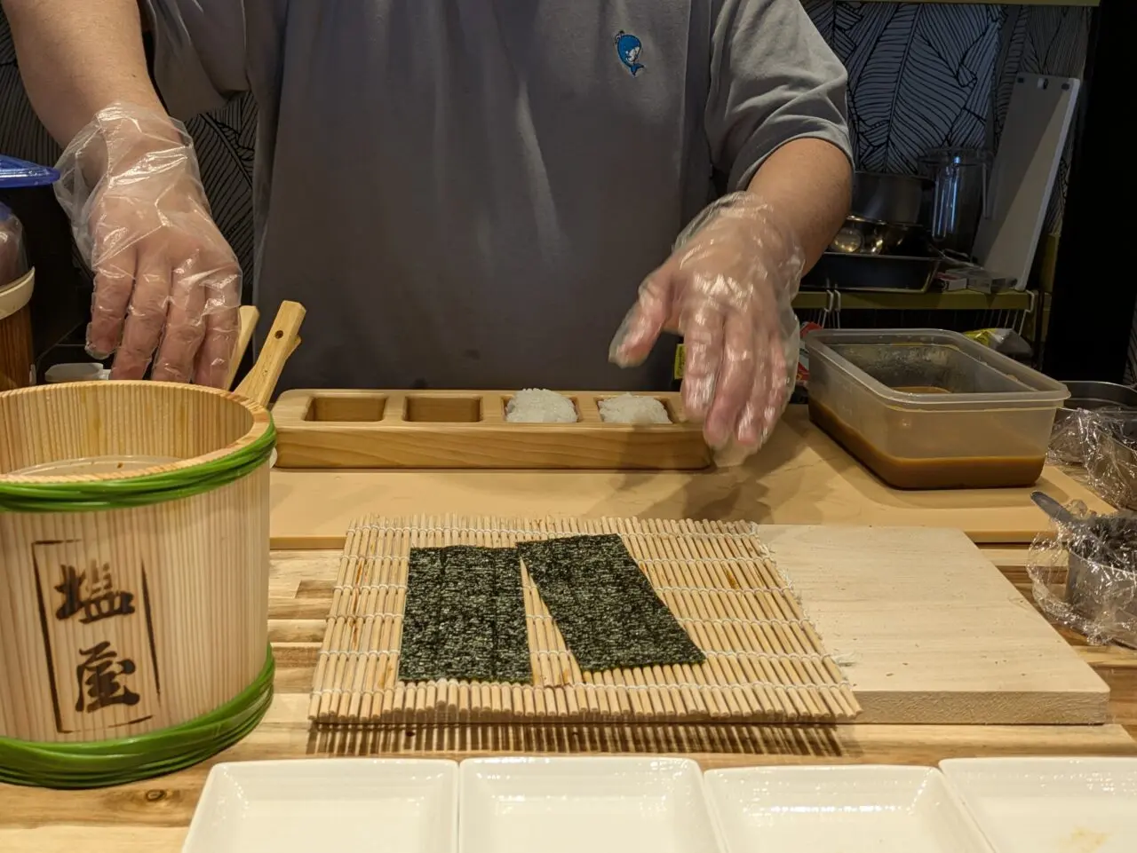 おぎにり屋
