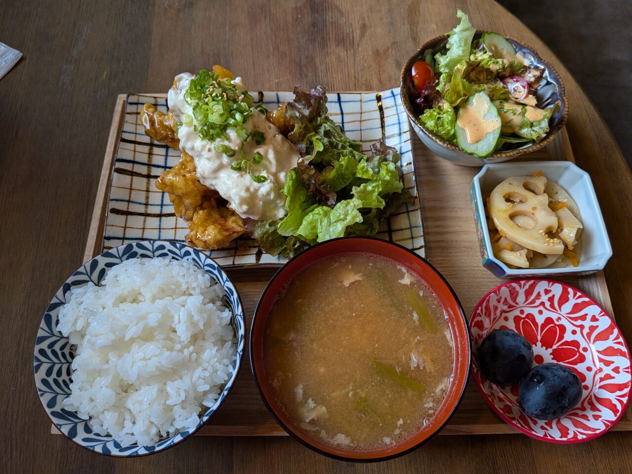なないろ