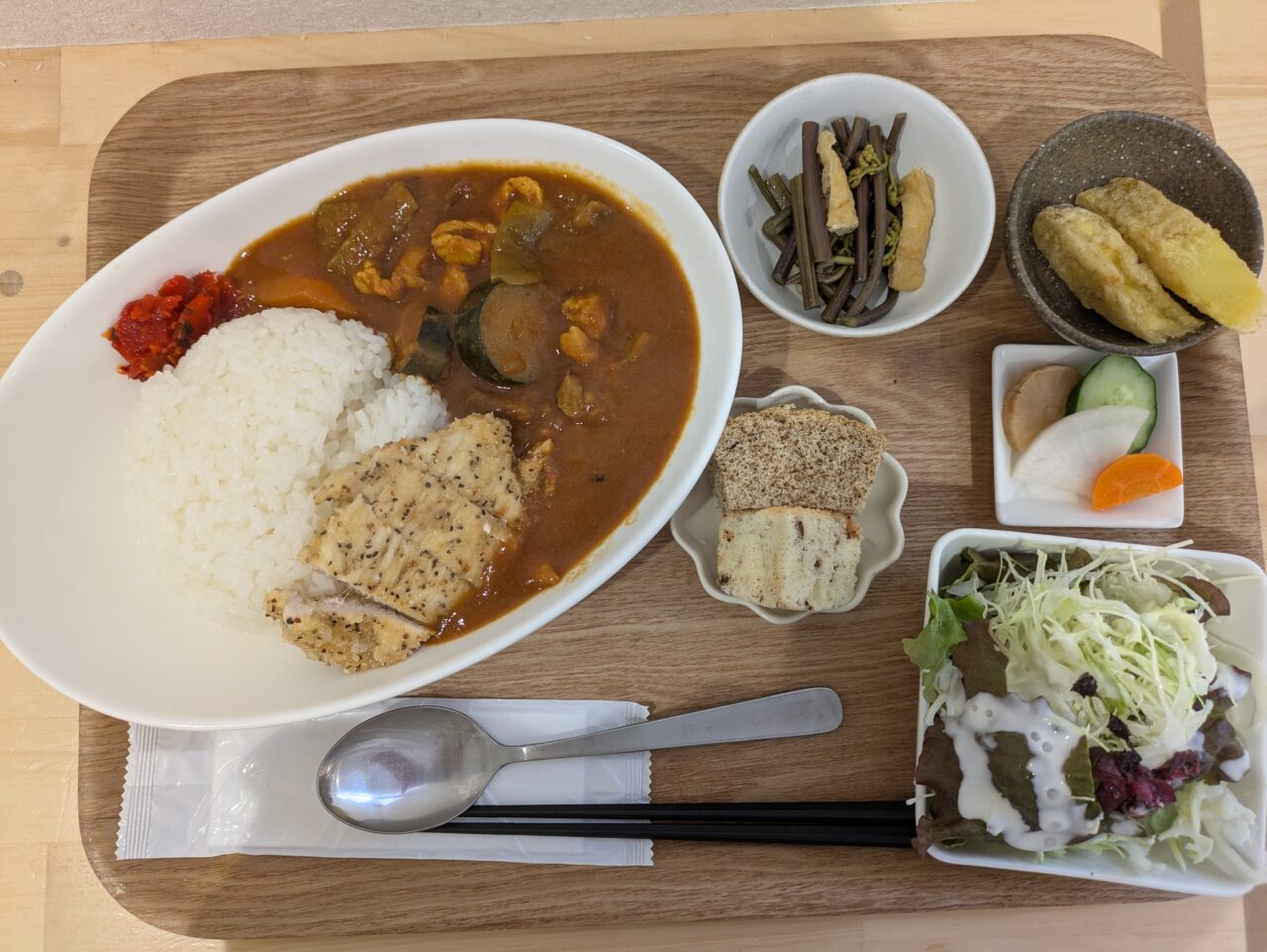 にじ色キッチン