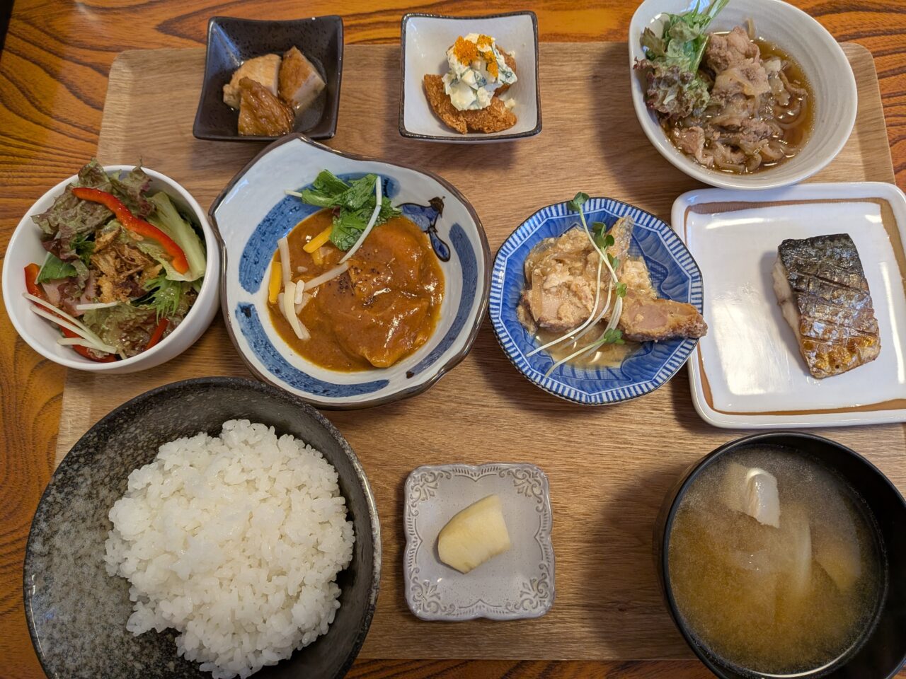 萬inon玲