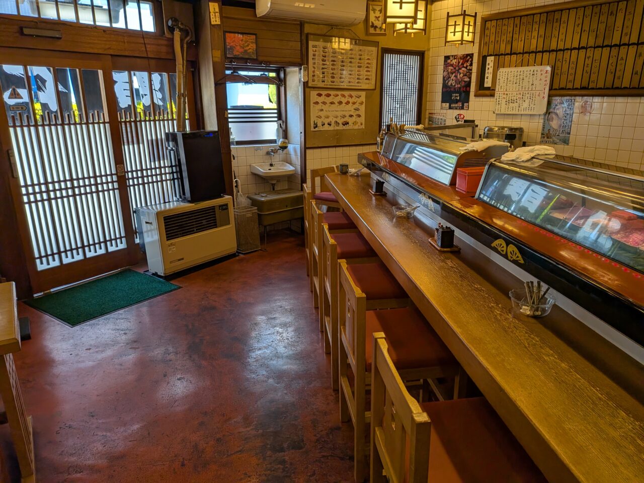 鮨仁三輪田町本店