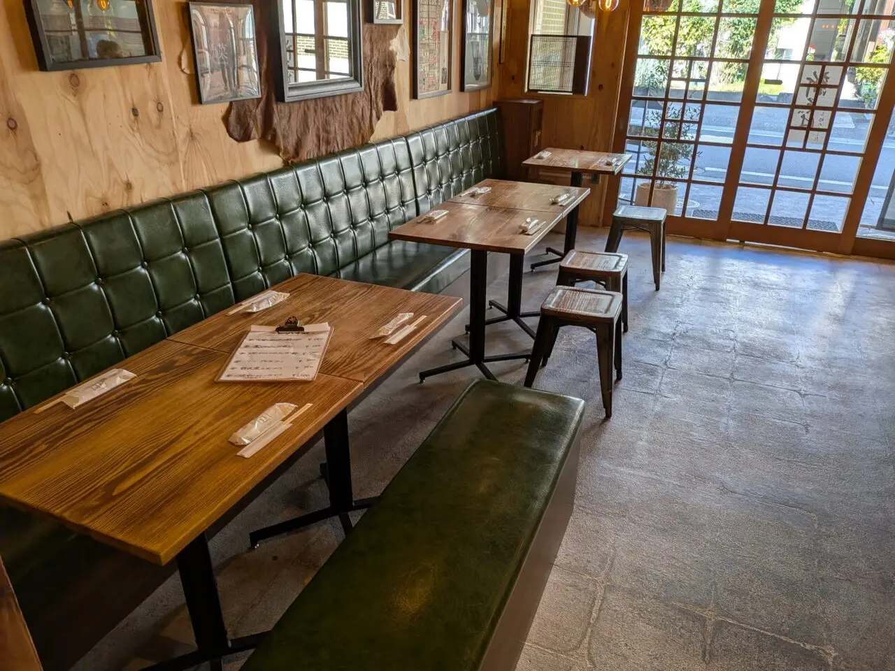 戸隠つきや 門前