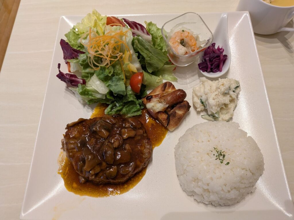 カフェレストランアイリス