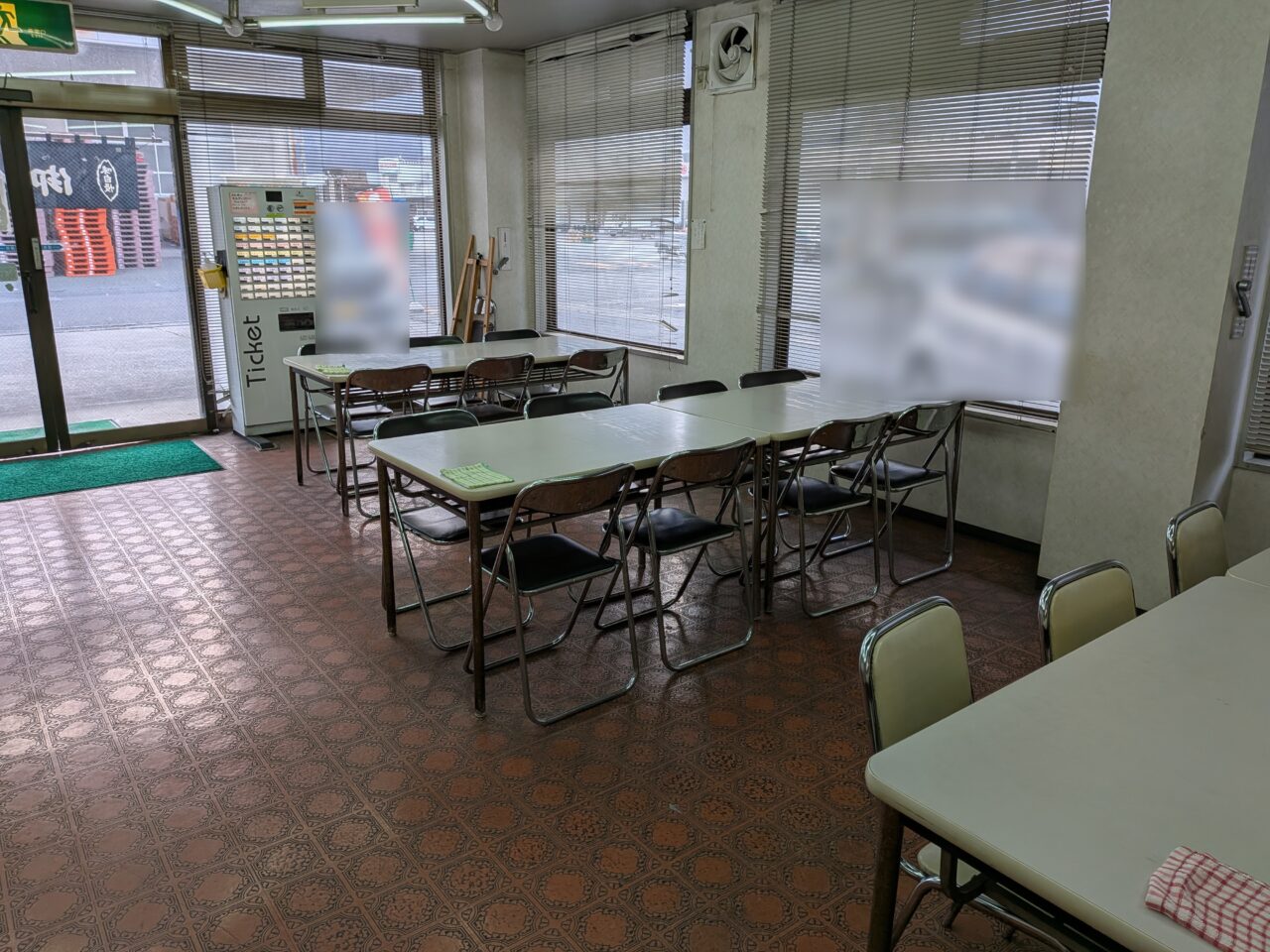 市場食堂ぷくぷく