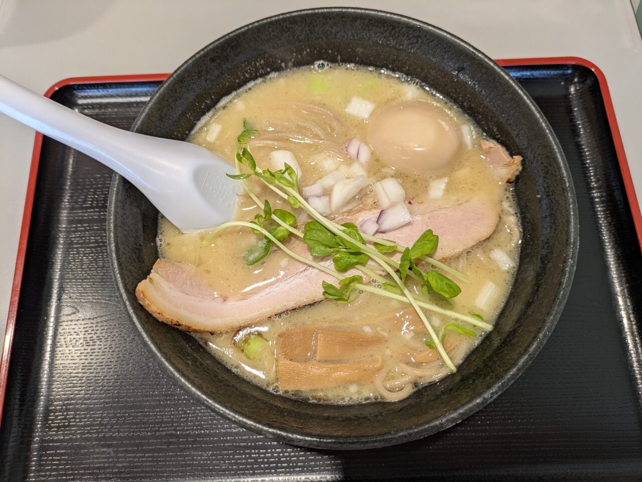 ラーメン&定食　頂