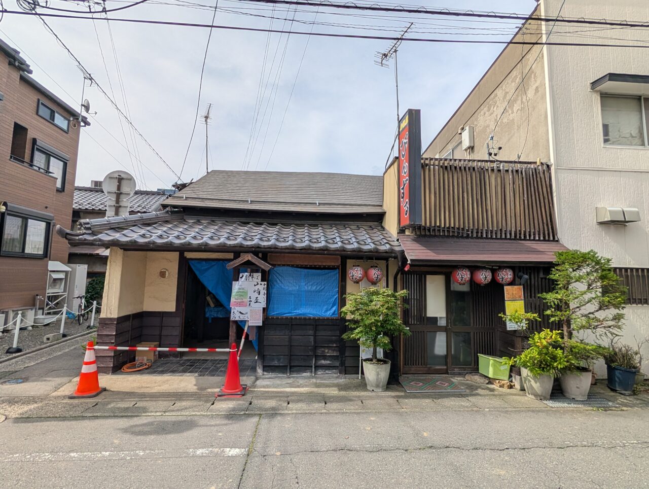 2026年7月西鶴賀町そば山﨑屋開店5