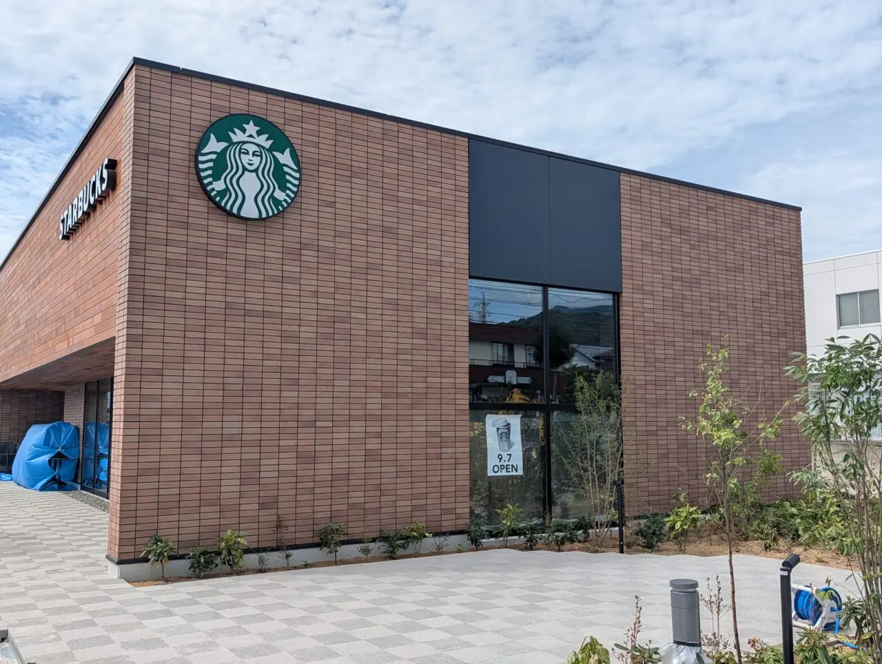２０２６年８月スターバックス長野サンロード開店２